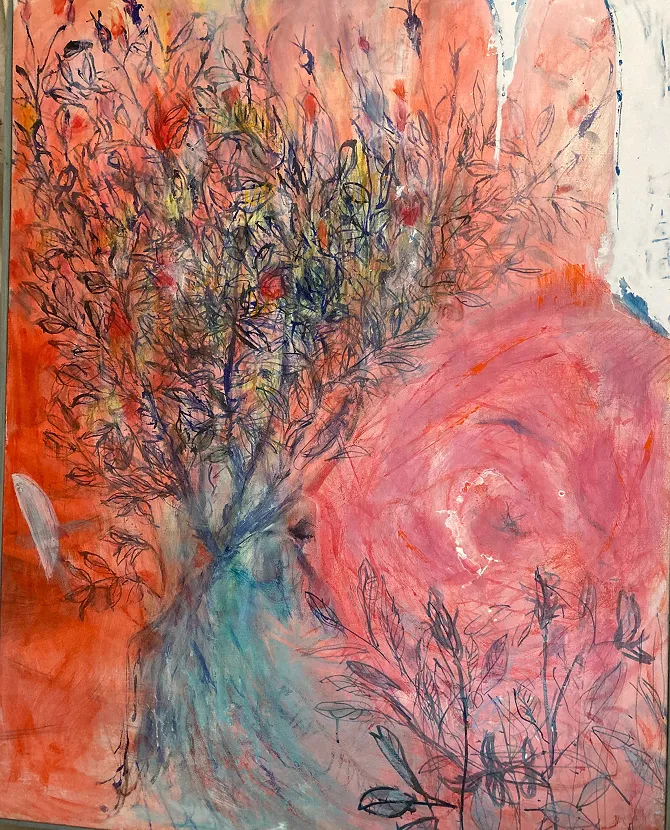 黒い木の枝と葉、バラのようなモチーフが描かれた抽象画